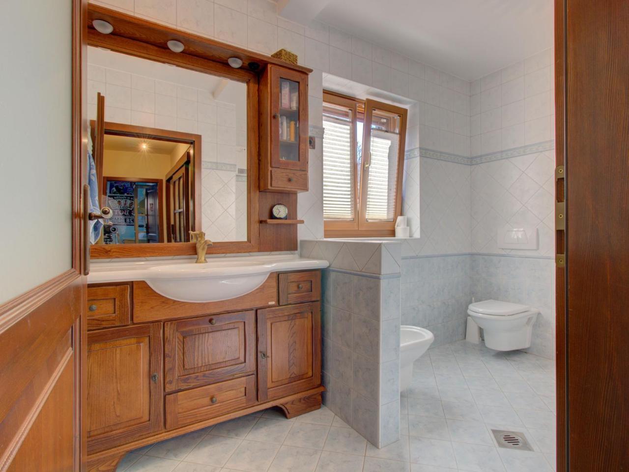 Family Apartment Rihter Črni Kal Dış mekan fotoğraf